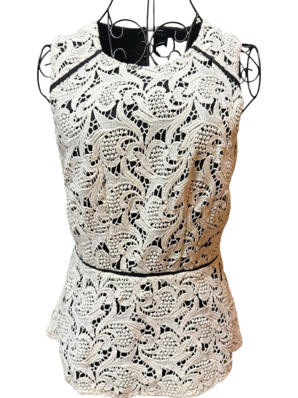 Anthropologie Maeve White Lace Overlay Peplum Top Black lining